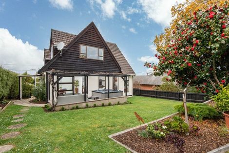 Photo of property in 3 Granville Terrace, Belleknowes, Dunedin, 9011