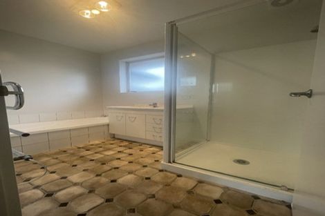 Photo of property in 10 Kydd Lane, Hornby, Christchurch, 8042