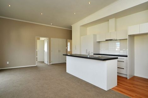 Photo of property in 9/123 The Parade, Island Bay, Wellington, 6023