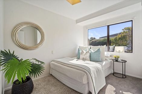 Photo of property in 2/49 Merani Street, Belmont, Auckland, 0622