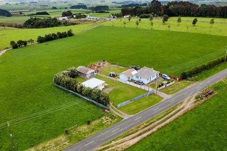 Photo of property in 505 Meremere Road, Ohangai, Hawera, 4672