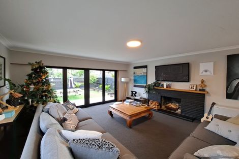 Photo of property in 50 Pendarves Street, New Plymouth, 4310