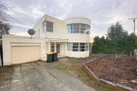 Photo of property in 6 Cossens Street, Balclutha, 9230