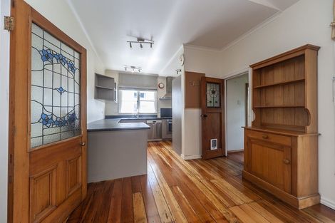 Photo of property in 18 Aurora Street, Petone, Lower Hutt, 5012
