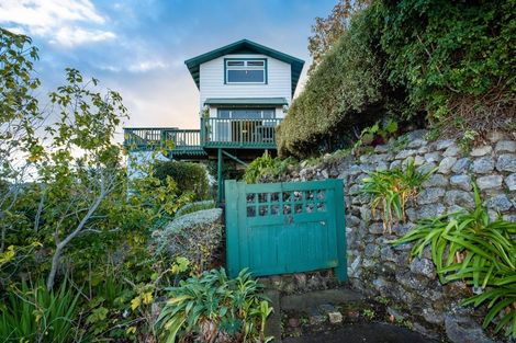 Photo of property in 42 Cameron Road, Bluff Hill, Napier, 4110