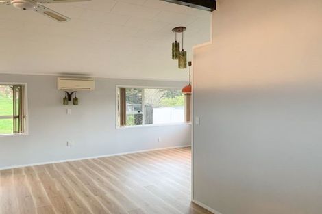 Photo of property in 3 Bush Point Road, Cable Bay, 0420