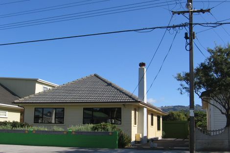 Photo of property in 71 William Street, Petone, Lower Hutt, 5012