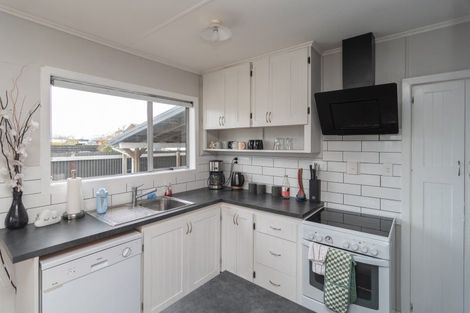 Photo of property in 34 Saint Leonards Road, Temuka, 7920