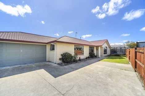 Photo of property in 72 Parnell Heights, Kelvin Grove, Palmerston North, 4414