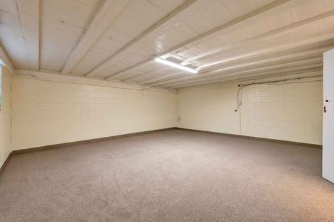 Photo of property in 3/341 Devon Street West, New Plymouth, 4310