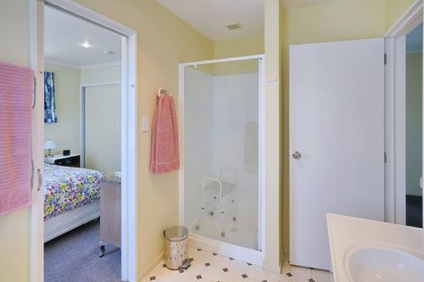 Photo of property in 20 School Road, Woodend, 7610