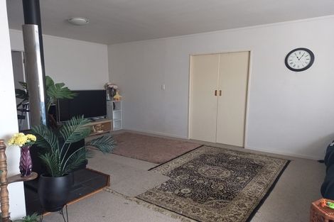 Photo of property in 101 Hillcrest Drive, Kelvin Grove, Palmerston North, 4414