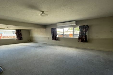Photo of property in 60 Smith Street, Woolston, Christchurch, 8062