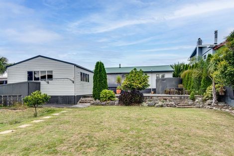 Photo of property in 271 Whirinaki Road, Eskdale, Napier, 4182