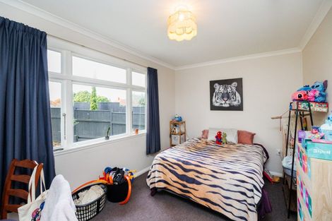Photo of property in 60 Seddon Street, Takaro, Palmerston North, 4412