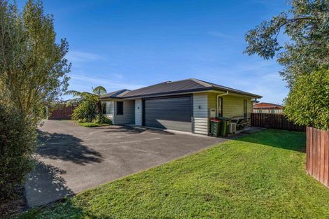 Photo of property in 40 Montague Grove, Stratford, 4332