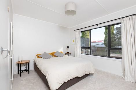 Photo of property in 52 Cologne Street, Martinborough, 5711