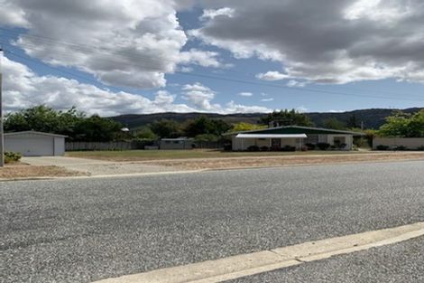 Photo of property in 23 Dunstan Street, Clyde, 9330