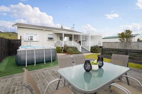 Photo of property in 80 Thames Road, Paeroa, 3600
