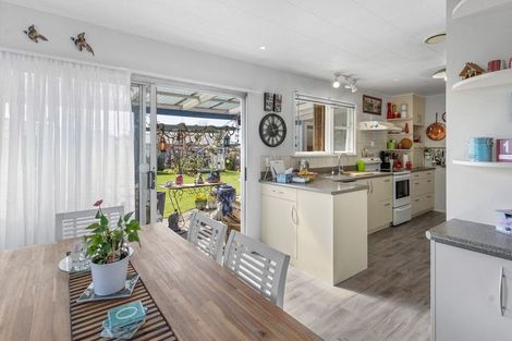 Photo of property in 34 Fergusson Street, Solway, Masterton, 5810