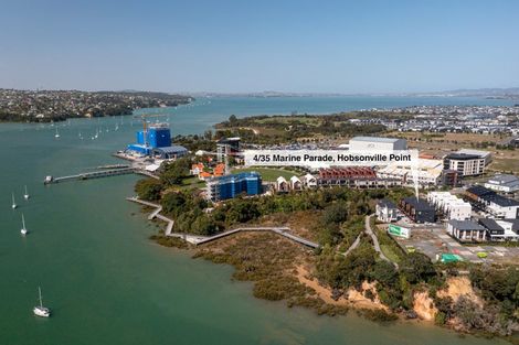 Photo of property in 4/35 Marine Parade, Hobsonville, Auckland, 0616