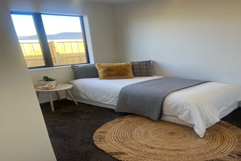 Photo of property in 31 Weaver Street, Woodend, 7691