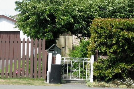 Photo of property in 417 Yaldhurst Road, Russley, Christchurch, 8042