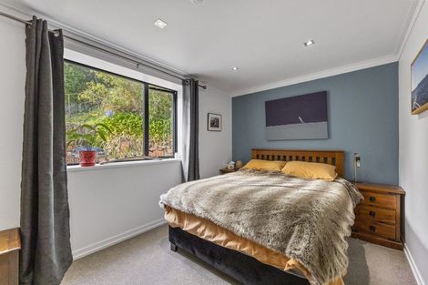Photo of property in 37 Porterfield Street, Macandrew Bay, Dunedin, 9014