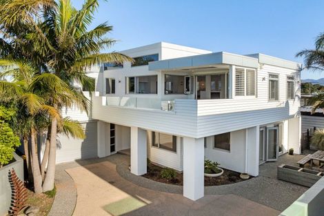 Photo of property in 517b Ocean Road, Whangamata, 3620
