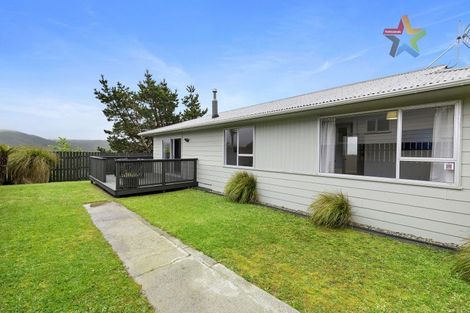 Photo of property in 41 Outram Grove, Kelson, Lower Hutt, 5010