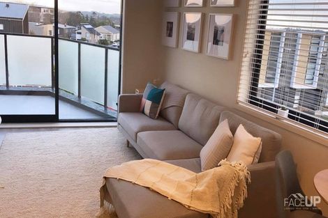 Photo of property in 1/22 Kerewhenua Crescent, Hobsonville, Auckland, 0616