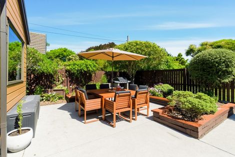 Photo of property in 2/238 Estuary Road, South New Brighton, Christchurch, 8062