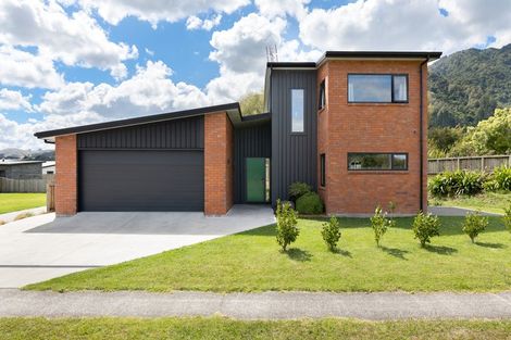 Photo of property in 2a Terminus Street, Te Aroha, 3320