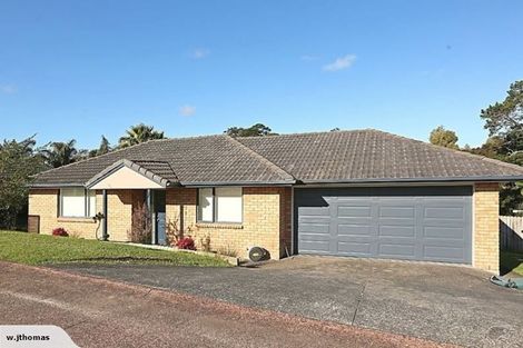 Photo of property in 46 San Valentino Drive, Henderson, Auckland, 0612
