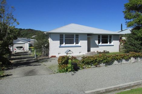 Photo of property in 5 Elizabeth Street, Greymouth, 7805