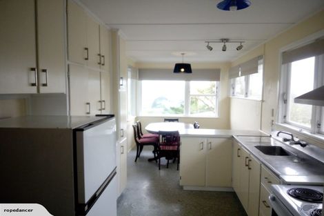 Photo of property in 20 Jane Grove, Paparangi, Wellington, 6037