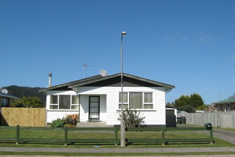Photo of property in 17 Apanui Avenue, Whakatane, 3120