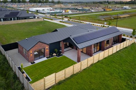 Photo of property in 52 Hugo Shaw Drive, Cambridge, 3434