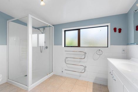 Photo of property in 2 Terrace Road, Leithfield, Amberley, 7481