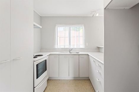 Photo of property in 47 Glenview Road, Glen Eden, Auckland, 0602