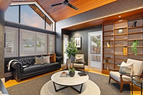 Photo of property in 21 Bluestone Drive, Parklands, Christchurch, 8083