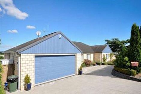 Photo of property in 6 Southworth Place, Grandview Heights, Hamilton, 3200