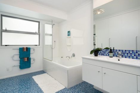 Photo of property in 20 Kiwi Crescent, Tauranga South, Tauranga, 3112