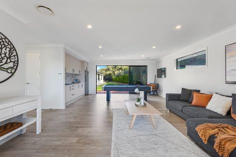 Photo of property in 99 Stoneridge Terrace, Whitford, Manurewa, 2576