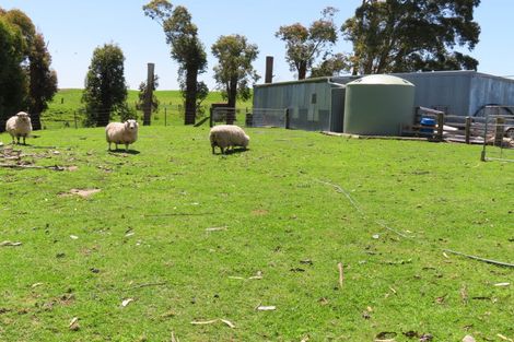 Photo of property in 105 Te Ohu Road, Matamau, Dannevirke, 4977