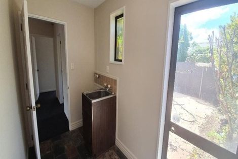 Photo of property in 1/18 Division Street, Riccarton, Christchurch, 8041