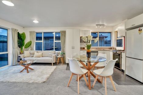 Photo of property in 4/353 Main South Road, Hornby, Christchurch, 8042