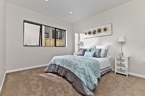 Photo of property in 30 Windlass Street, Long Bay, Auckland, 0630