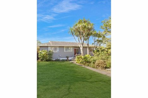 Photo of property in 24 Leaver Place, Weymouth, Auckland, 2103