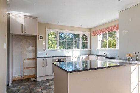 Photo of property in 12 Ladbrokes Place, Fendalton, Christchurch, 8052